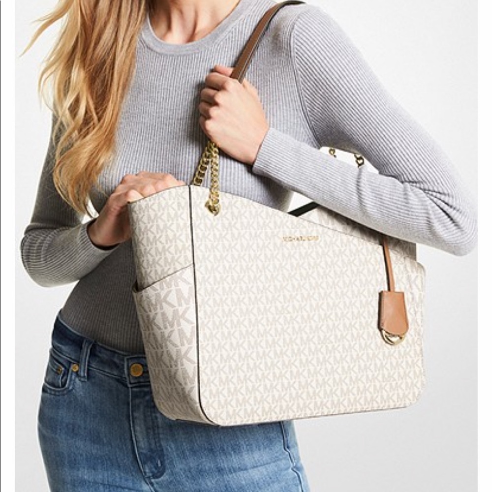 MICHAEL KORS LARGE X CHAIN SHOULDER TOTE VANILLA MULTI